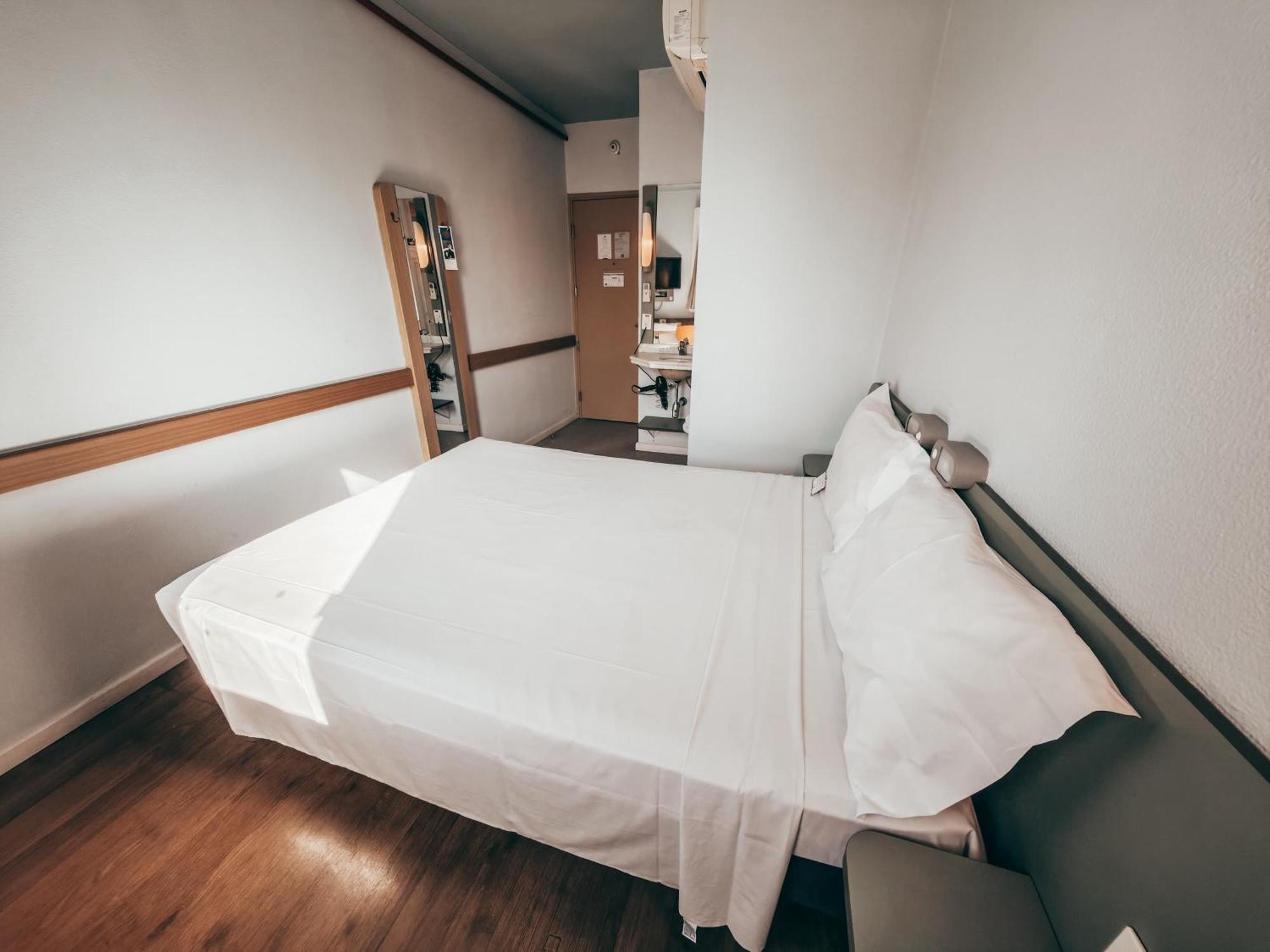 Superior Double Room,1586156860:JPEG